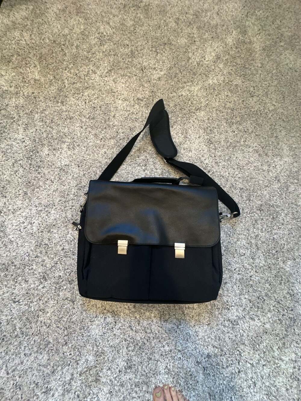 Eddie Bauer Black Nylon and Faux Leather Business Laptop Briefcase